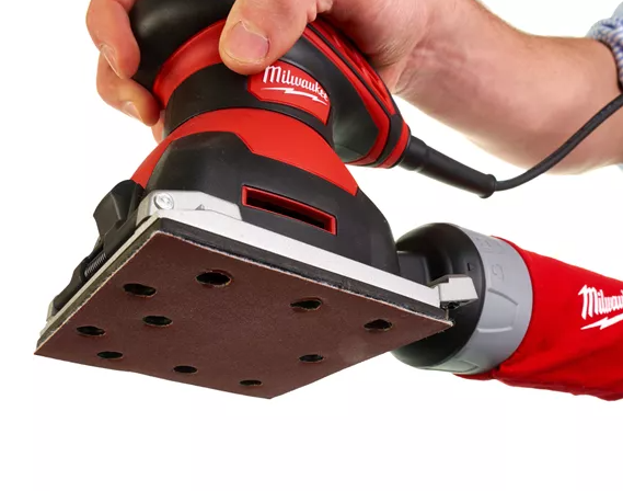 Вибрационная шлифмашина Milwaukee SPS 140 4933447015