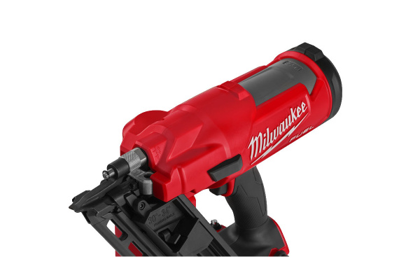 Аккумуляторный гвоздезабиватель Milwaukee M18 FFN-502C 4933471404