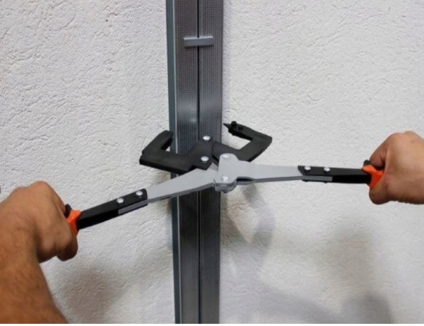 Просекатель для соединения профиля EDMA Twin Profil  060355 в Екатеринбурге 