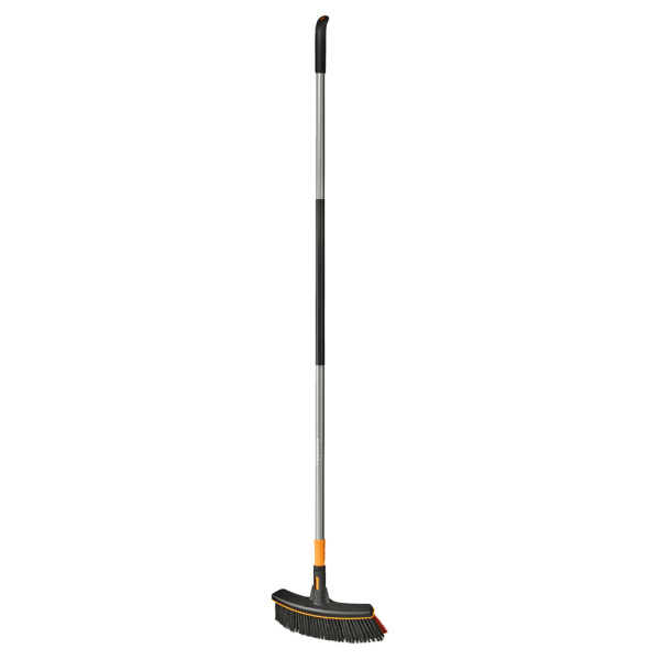 Метла Fiskars Ergonomic 1077115