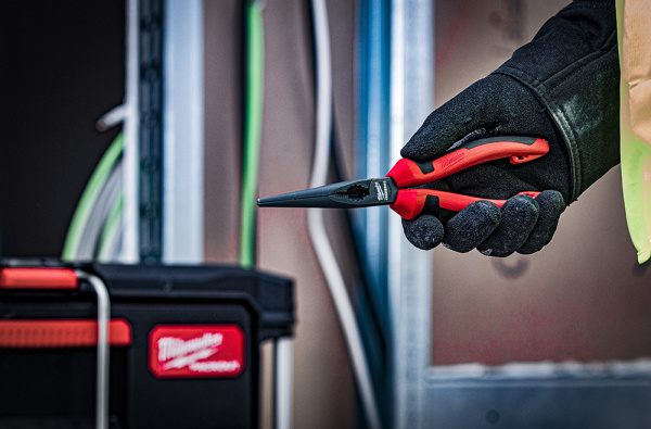 Длинногубцы Milwaukee 205мм 4932492465