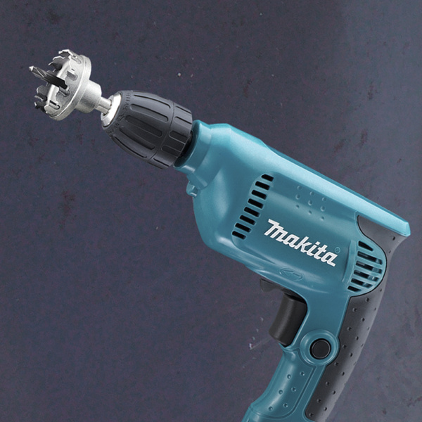 Безударная дрель Makita 6413 в Екатеринбурге